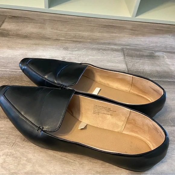 A.New Day Hayes Black Flats - Picture 2 of 5